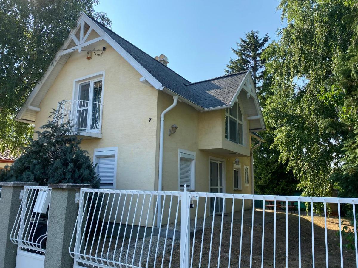 Toparti Vendeghaz - Lipot, Magyarorszag Exterior photo